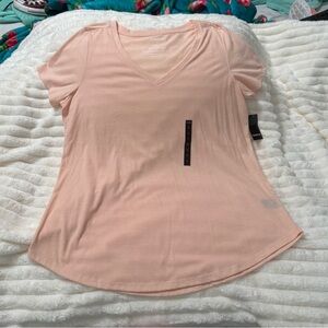 TORRID casuals v neck tee womens classic fit